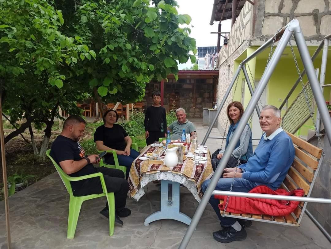 Hotel Sun House Yeghegnadzor Exteriér fotografie